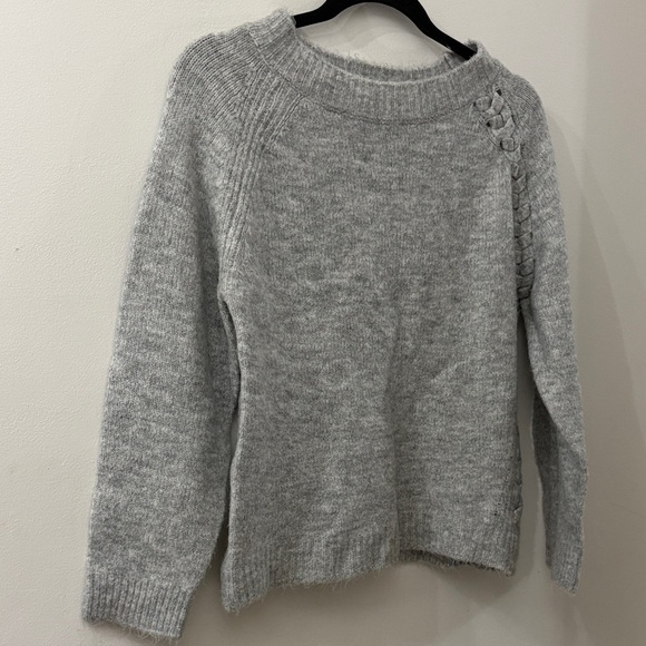 Vigoss Light Gray Women's Sweater - large - scoop neck - soft and cozy - Picture 1 of 5